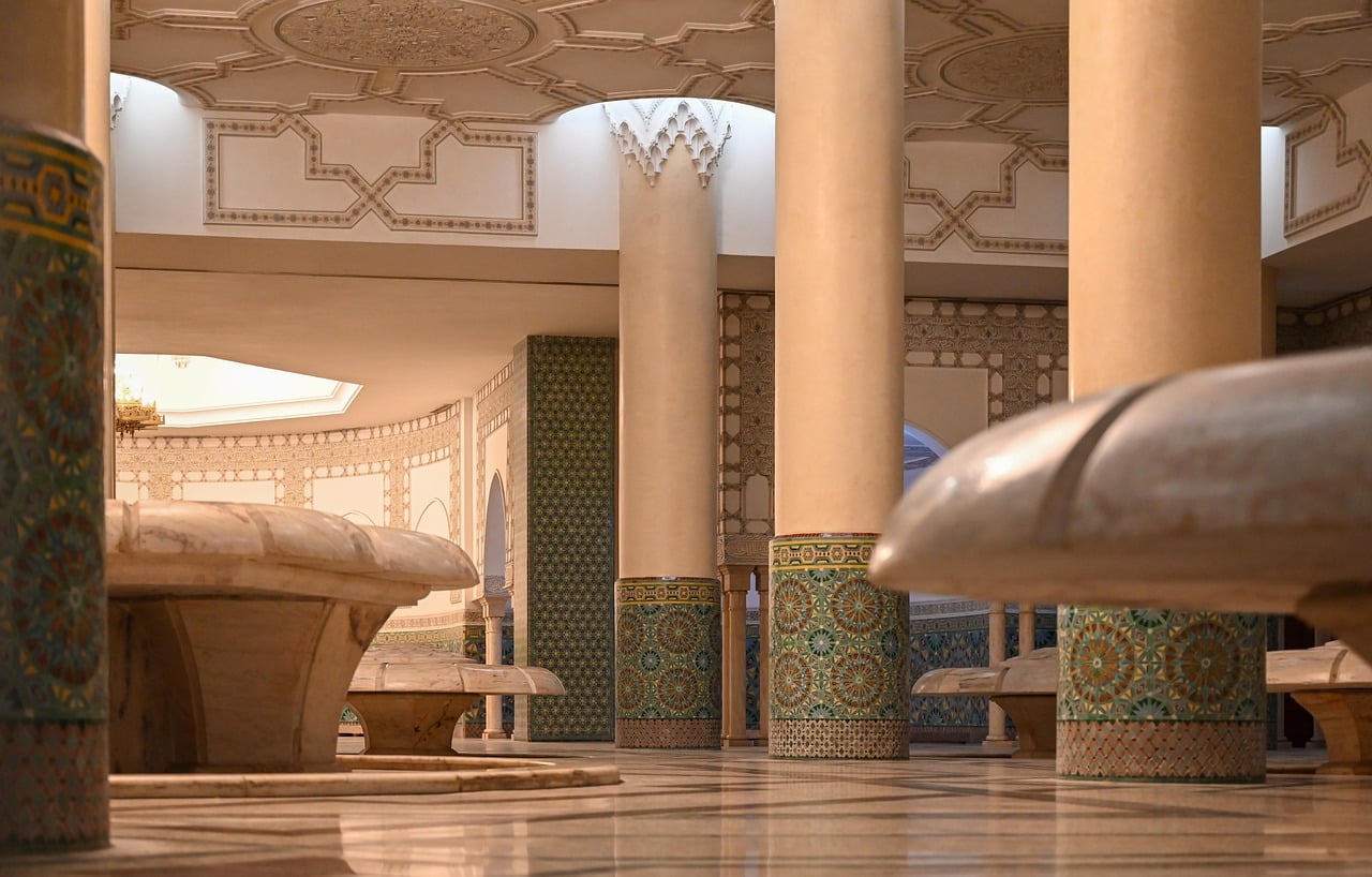 Itinerario Marocco – Casablanca, Rabat, Asilah, Tangeri, Chefchaouen, Fes, Merzouga, Dades, Essaouira, Marrakech: il meglio in 7-10 giorni