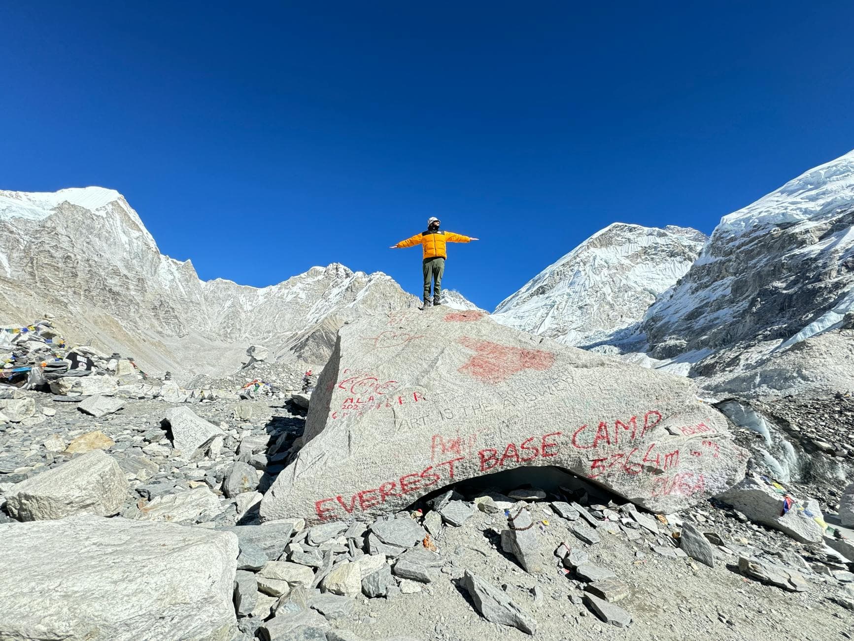 Nepal Khumbu: Conquista l'Everest Base Camp con 4&GO